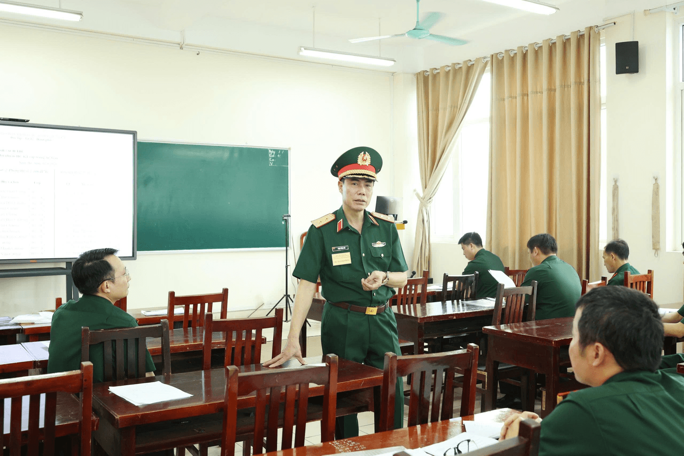 TIẾP THÊM NIỀM TIN, ĐỘNG LỰC CHO HỌC VIÊN TRONG KỲ THI TỐT NGHIỆP